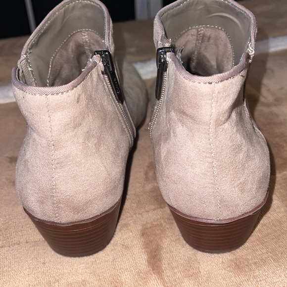 🌹Sam Edelman Circus Beige Suede Ankle Boots - Picture 4 of 6